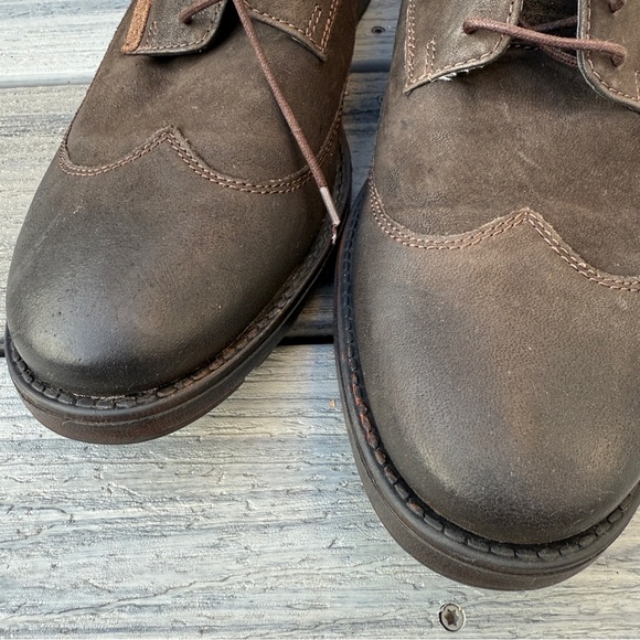 Clarks Denton Dane Dark Brown Leather Wingtip Oxfords Size 10M - Picture 3 of 15